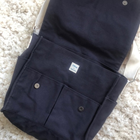 DISNEY | Disney x Junk Food Mickey Mouse Messenger Bag - Picture 4 of 7